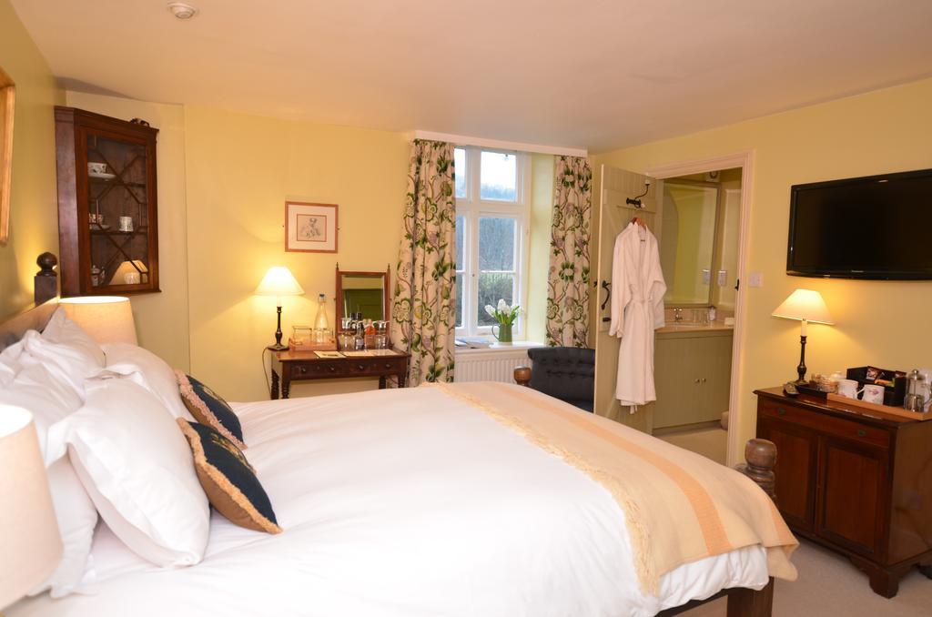 The Bell At Skenfrith Hotel Exterior photo